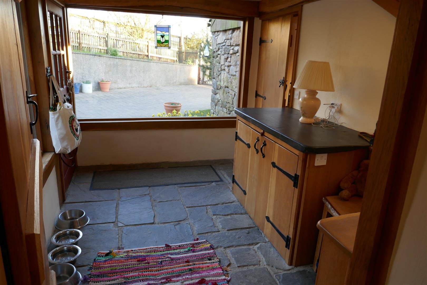 FURTHER ROOM ASPECT